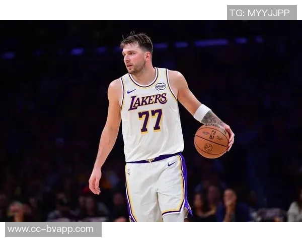 东契奇独特球星卡以470万美元成交创下历史第八高价记录